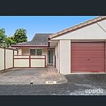 Looking for Christian flatmate on the Gold Coast Gallery Image